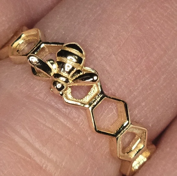Honeycomb Bee Ring S925 Sterling Silver Sz.7 - Picture 4 of 5
